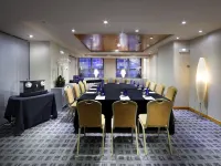Exe Plaza Hotels near Parque Norte