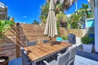 굿 바이브레이션스 - 비치 하우스