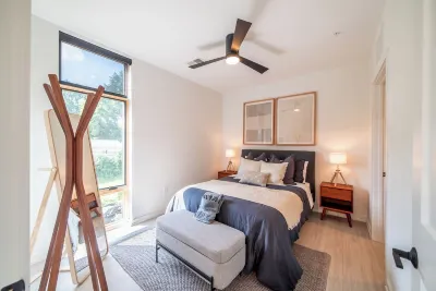 Inkwell Hotels in North Charlotte