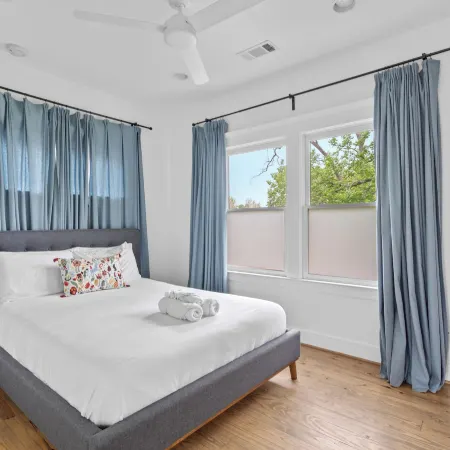 Wonderful Getaway 1BR with Balcony Views