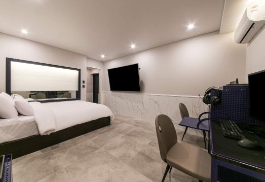 이끌림호텔 충장점