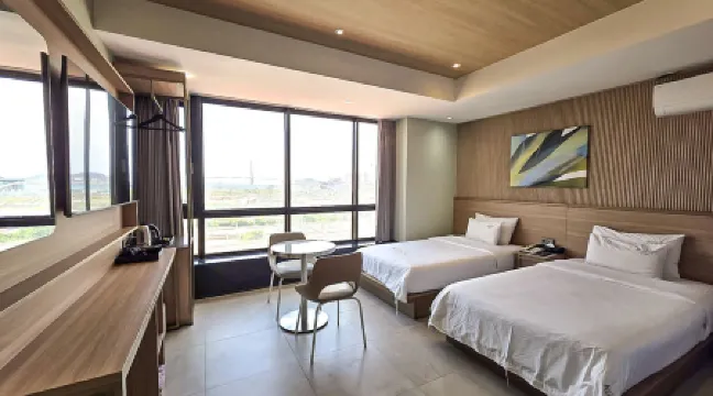 Almond Hotel Busan Station Отели рядом с достопримечательностью «Горячий источник Тхэджондэ»