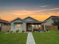 Colony Suites - parking