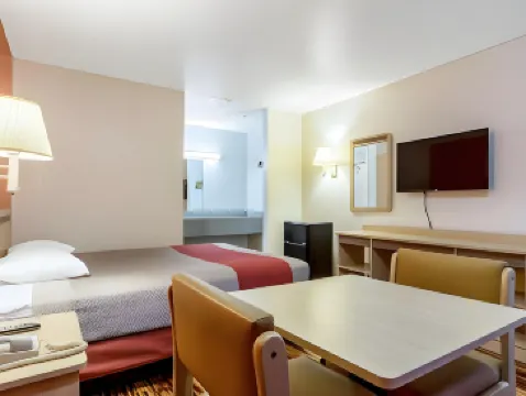 Motel 6 East Ridge, TN