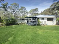 Pet-Friendly 2-Bed Beach House with Garden & BBQ