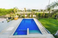 Alsawah Elite 5Br Retreat with Private Pool in Green Heights - Villas