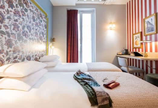 머큐어 파리 노트르담 라운지