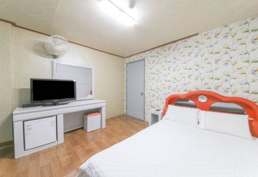 김제 탑 TV 넷플릭스 화면