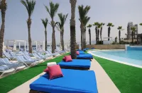 Riviera Hotel and Beach Lounge, Beirut - Luxury