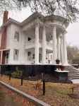 Spacious 5-bedroom house with WiFi, AC in welcoming Opelika