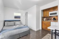 Recently Updated Private Studio w/ Separate Entrance Near Lake Chabot
