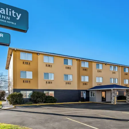 Quality Inn Dubuque on Hwy 20