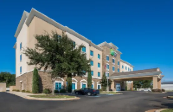 Holiday Inn Express & Suites ALBANY by IHG Hotels in Dougherty County