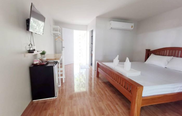 Lert Sri Hotel