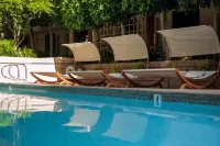 Cupertino Hotel - Pool