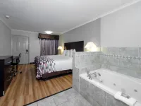 Red Roof Inn Arlington - Entertainment District Hotels in Arlington
