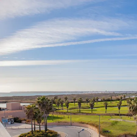 Wine & Books by the Sea, Algarve Resort