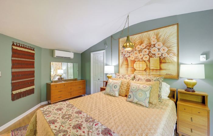 Pet-Friendly Getaway w/ Porch in Banner Elk!