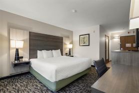 Best Western Crown Inn  Suites