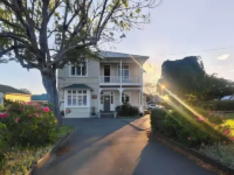 シャネル コート モーテル マスタートンのホテル