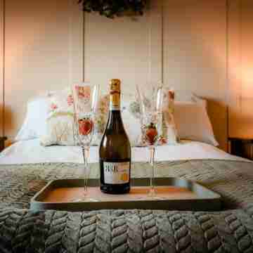 Old Orchard Cottage Rooms