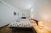 Quinta Senhora da Vida - a house in the middle of the forest, overlooking the sea