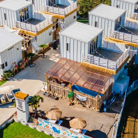 Osida Namhae Pool Villa Отели рядом с достопримечательностью «Храм Пориам»