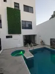 Fiesta Miramar - Pools