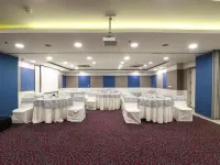 Hotel Bluestone Nehru Place by the Cosy Hotels Hotels in der Nähe von Lotus Tempel