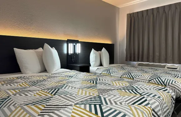 佈雷登頓6號汽車旅館