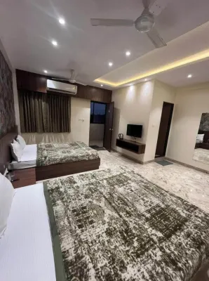 Hotel Ashoka Resort - 2-Star