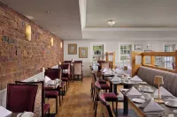 Dooley's Hotel - Bares