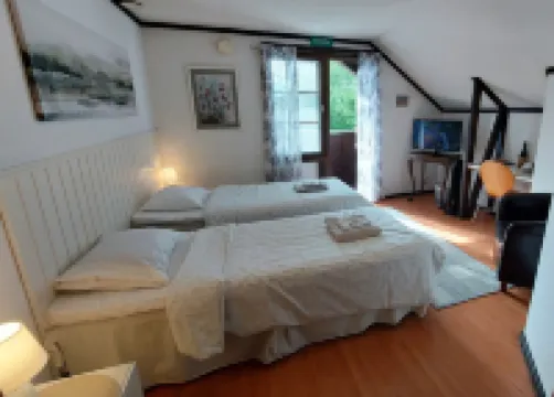 Cronin's Guesthouse Bed & Breakfast