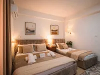 KURTI Hotel Hotels in Golem