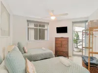 Oceanside Resort Hotels in Bilinga