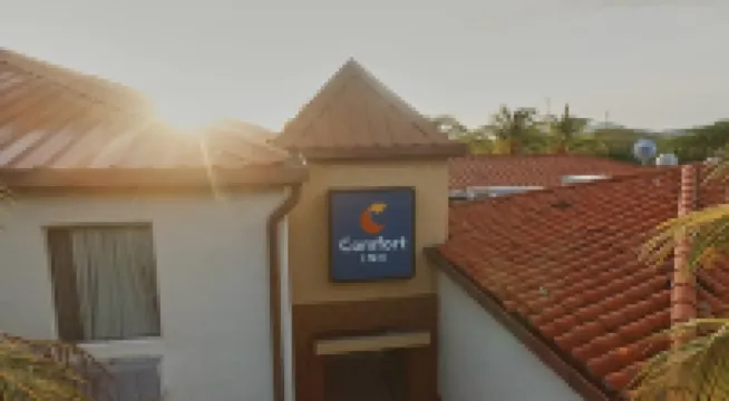 コンフォート イン レアル ラ ユニオン のホテル