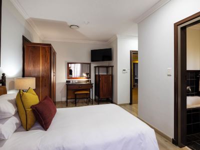 Basdenwood Hotel