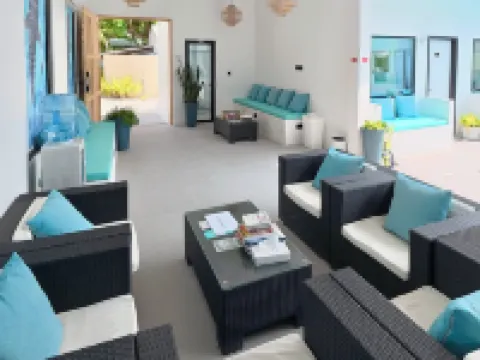 Lvis Blancura Hotel Hotels in Dharavandhoo Island