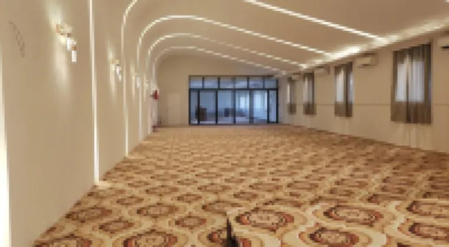 알바 프리미어 콜하푸르