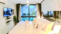 B206 - 1 Bdr Condo with Pool Access Ao Nang Beach - Condos