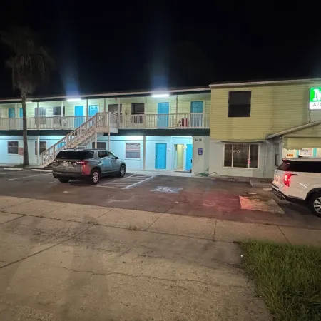 Greenkey Beach Motel