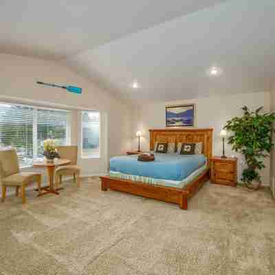 Keys Lagoon Retreat by RedAwning Rooms