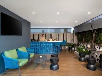 Mercure Bangkok Siam Hotels near Wat Dusitaram