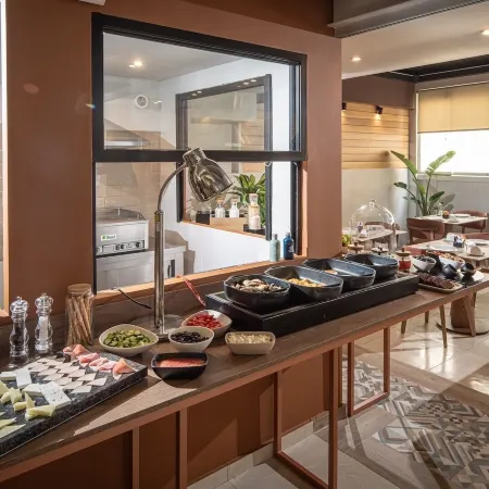 Infinity City Boutique Hotel