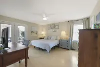 Coastal View in Sunset Beach, Walking Distance to the Sunset Beach Cir
