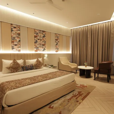 Chinmay Hotel & Resort