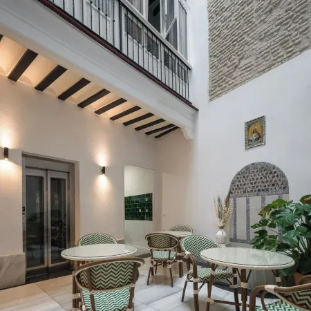 Casa Tomás Boutique Hotel Отели рядом с достопримечательностью «Башня Торре-дель-Оро»