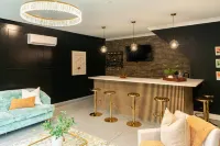 Luxury 4BR · Speakeasy · Theatre · Office · Duke - 3-Star