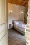 Kanalia Suites - Homestays