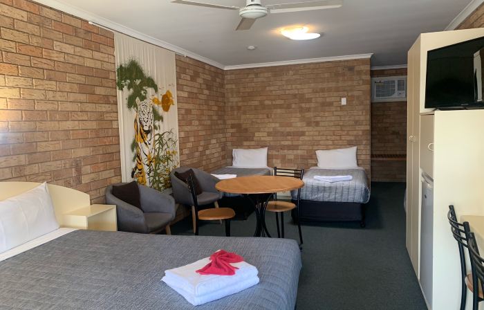 Shady Rest Motel